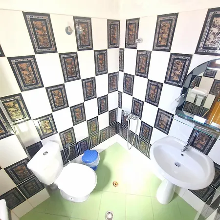 Marina Apartamento Sarandë