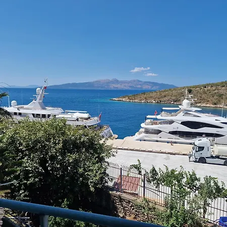 Marina * Саранда